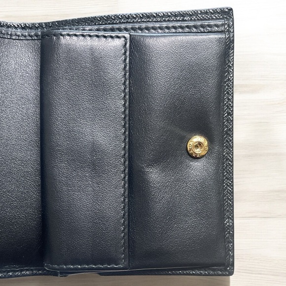 PRADA Saffiano Monochrome Compact Wallet Black - Picture 7 of 10